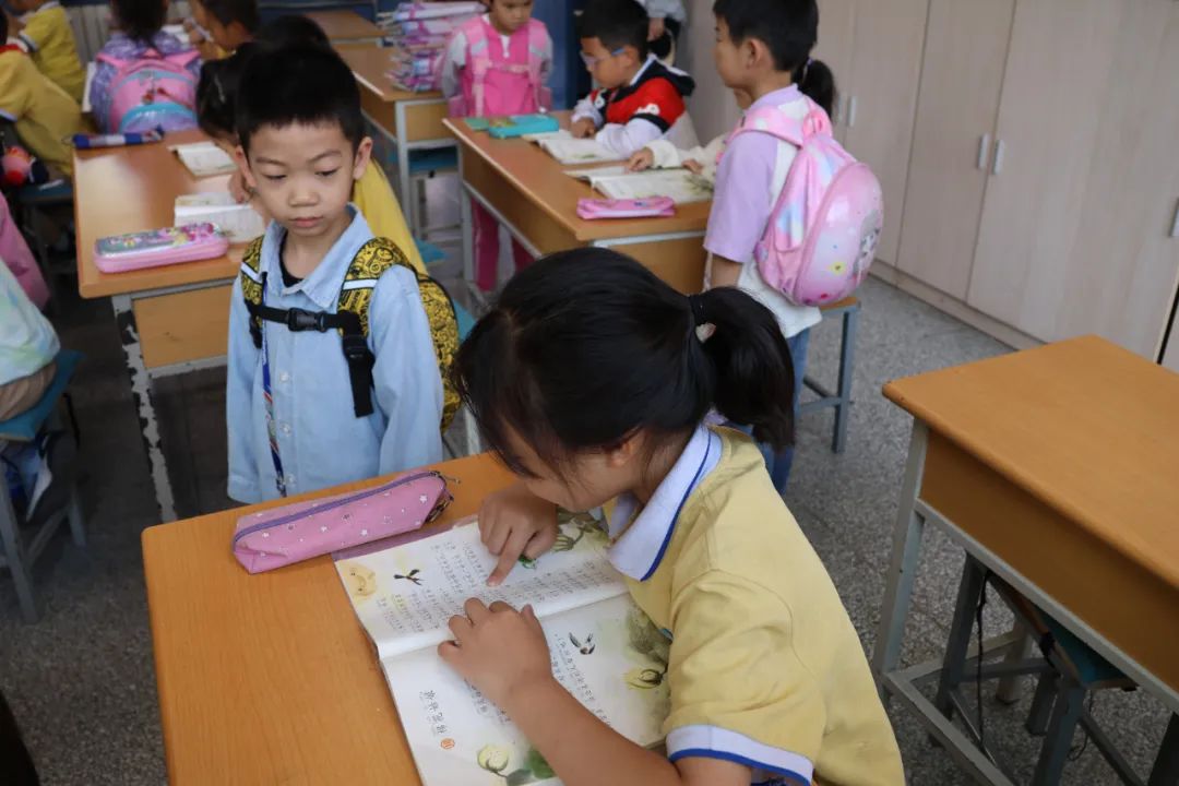 小学初体验 衔接助成长——银川市第一幼儿园大班参观小学活动 第39张 小学初体验 衔接助成长——银川市第一幼儿园大班参观小学活动 第39张