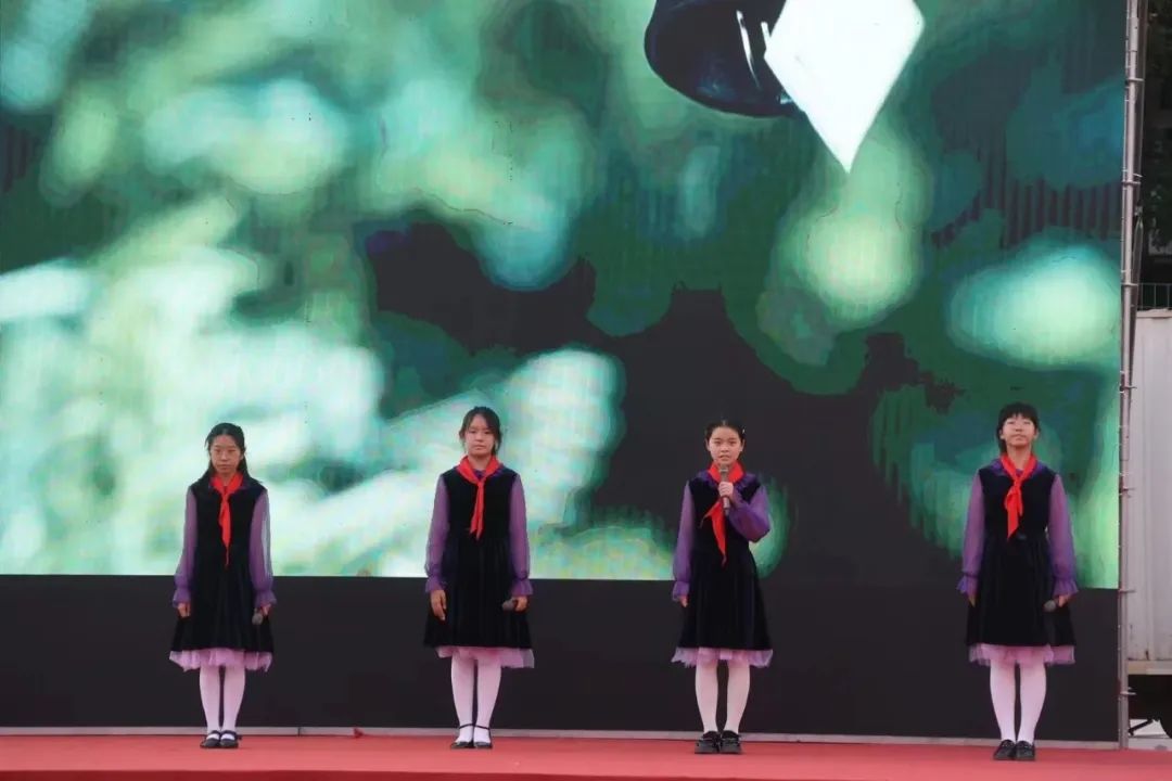 【六一特辑】红领巾爱祖国——大江路小学2024年庆六一主题队日暨校园艺术节 第26张 【六一特辑】红领巾爱祖国——大江路小学2024年庆六一主题队日暨校园艺术节 第26张