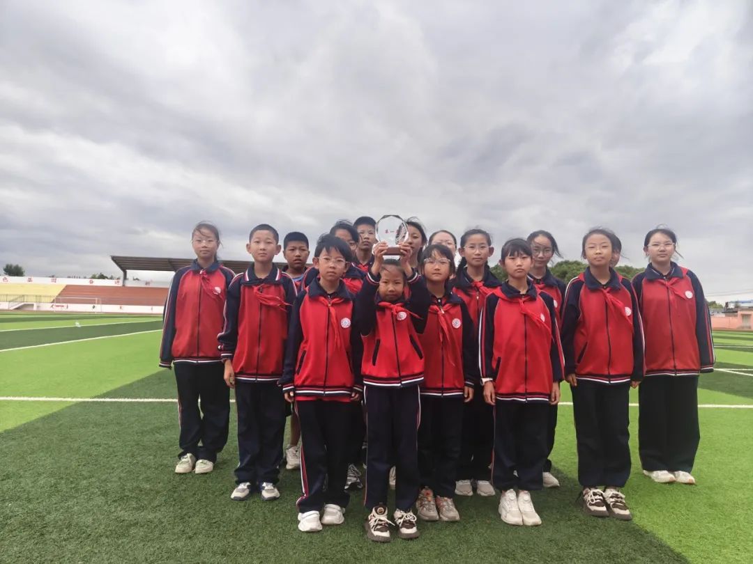 【喜报】 鄂托克前旗城川小学荣获一等奖 第8张