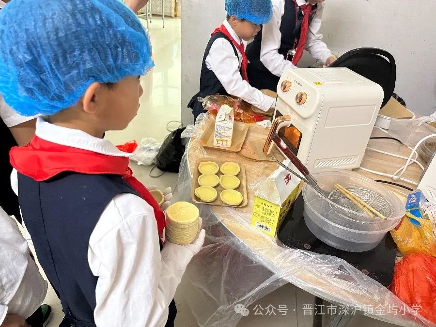 【出彩·德育】2024年金屿小学开展“红领巾爱祖国”六一儿童节系列活动——“玩转六一 与你童乐”主题队日 第32张