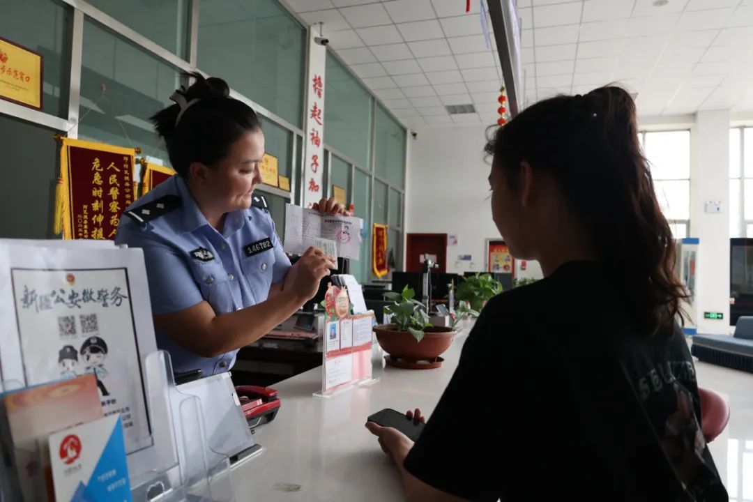阿瓦提公安:“警”随高考 为梦护航 第3张 阿瓦提公安:“警”随高考 为梦护航 第3张