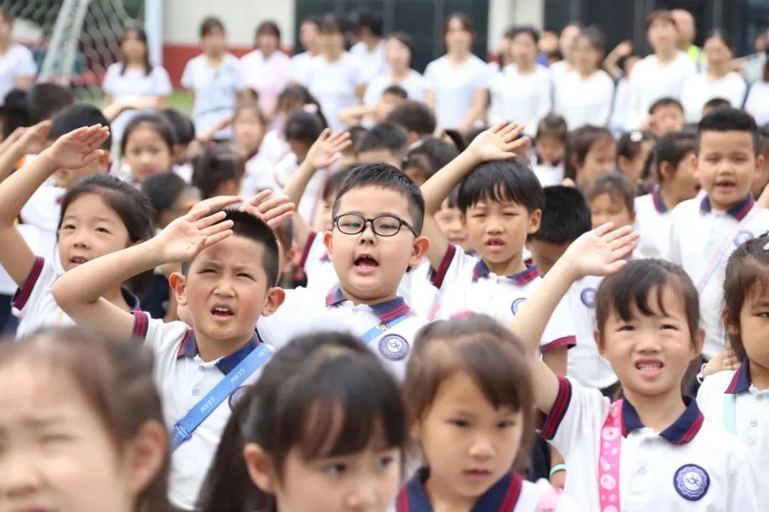 【滴宝园·幼小衔接】小学初体验 幼小零衔接 ——咸阳市秦都区育英名桥幼儿园大班幼小衔接活动 第37张 【滴宝园·幼小衔接】小学初体验 幼小零衔接 ——咸阳市秦都区育英名桥幼儿园大班幼小衔接活动 第37张