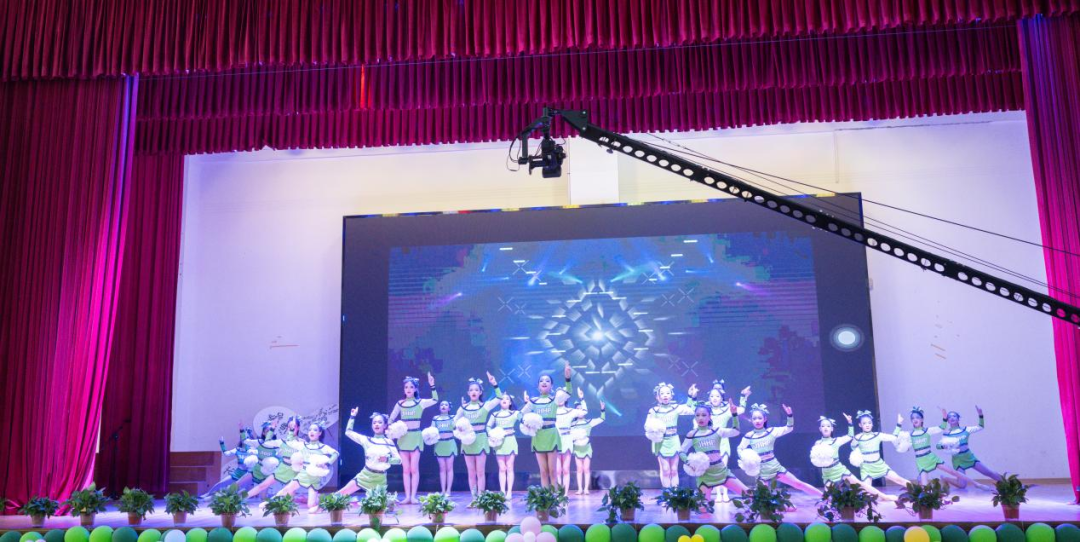 六在童趣•一起嗨——九华和平小学举行六一庆典 第14张 六在童趣•一起嗨——九华和平小学举行六一庆典 第14张