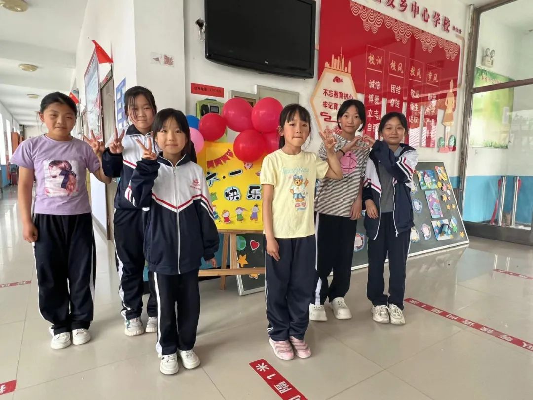 与你“童”乐——新发乡中心小学庆“六一”儿童节活动 第1张