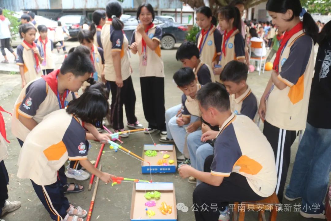 “童心向党 至美少年”——新益小学开展2024年“六一”国际儿童节系列庆祝活动 第26张 “童心向党 至美少年”——新益小学开展2024年“六一”国际儿童节系列庆祝活动 第26张