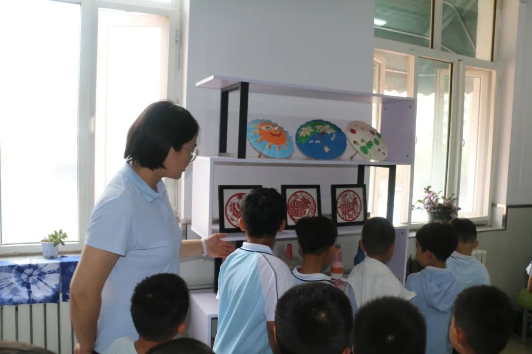 礼遇小学 筑梦成长——丰润区迎宾路幼儿园参观小学活动 第30张 礼遇小学 筑梦成长——丰润区迎宾路幼儿园参观小学活动 第30张