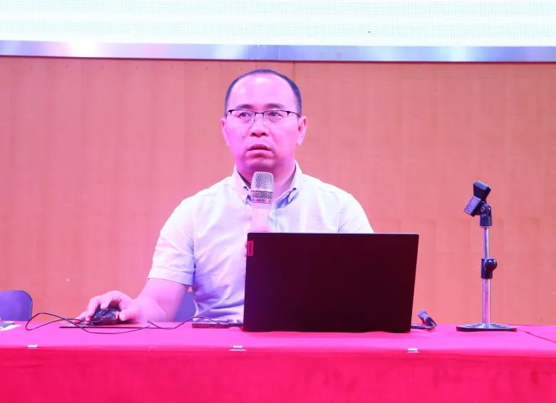 明纪守规诚信高考 锚定目标问鼎青云I我校召开高考考前教育动员会 第8张