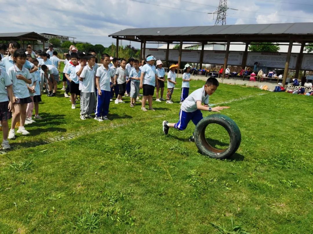 花园小学“国歌嘹亮 耕读童年”——庆六一•红领巾爱祖国研学实践活动 第121张 花园小学“国歌嘹亮 耕读童年”——庆六一•红领巾爱祖国研学实践活动 第121张