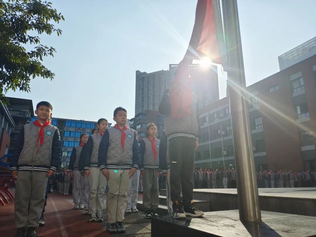 早读丨成都市成华小学校 六年级九班 第20张 早读丨成都市成华小学校 六年级九班 第20张