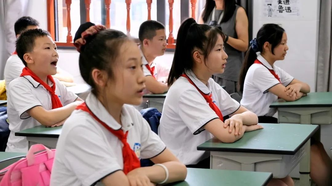 早读丨成都市成华小学校 六年级九班 第9张 早读丨成都市成华小学校 六年级九班 第9张