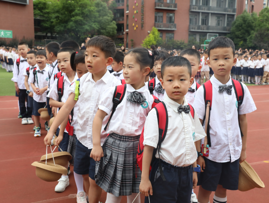 【学前教育宣传月】体验小学 “幼”见成长——同茂幼儿园大班组小学体验日活动 第42张 【学前教育宣传月】体验小学 “幼”见成长——同茂幼儿园大班组小学体验日活动 第42张