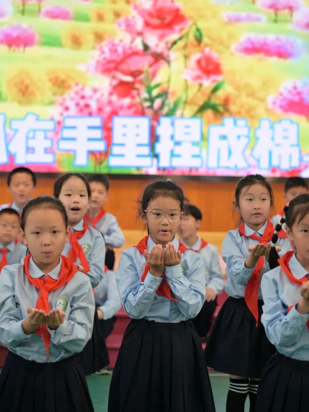 入队仪式丨2024年度闵行区虹桥中心小学少先队入队仪式 第96张 入队仪式丨2024年度闵行区虹桥中心小学少先队入队仪式 第96张
