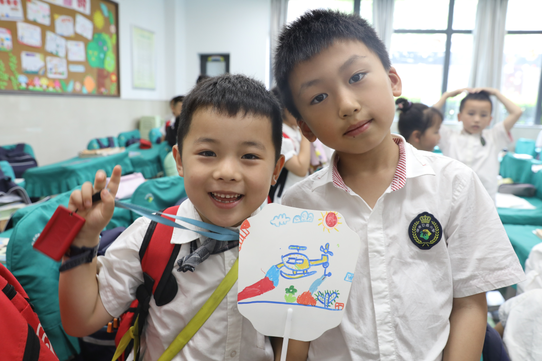 【学前教育宣传月】体验小学 “幼”见成长——同茂幼儿园大班组小学体验日活动 第55张 【学前教育宣传月】体验小学 “幼”见成长——同茂幼儿园大班组小学体验日活动 第55张