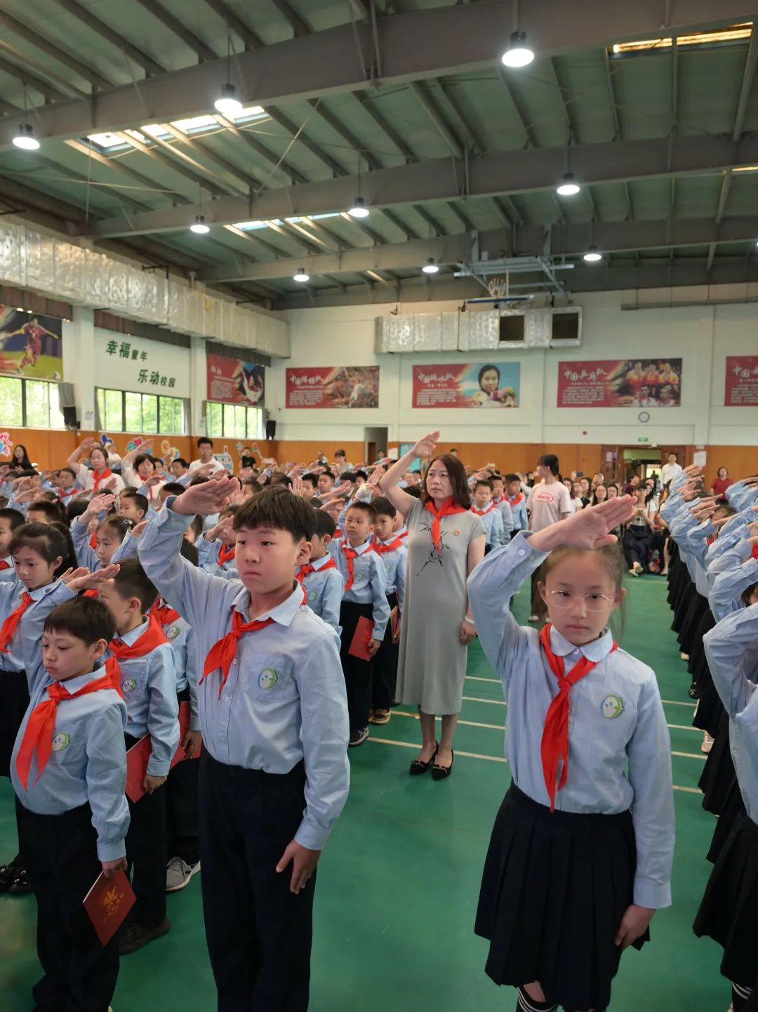 入队仪式丨2024年度闵行区虹桥中心小学少先队入队仪式 第73张 入队仪式丨2024年度闵行区虹桥中心小学少先队入队仪式 第73张