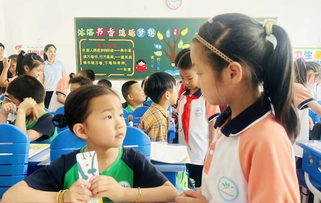 【幼小衔接2024(四)】你好·小学——潍水幼儿园大班级部幼儿到三台小学参观! 第21张 【幼小衔接2024(四)】你好·小学——潍水幼儿园大班级部幼儿到三台小学参观! 第21张