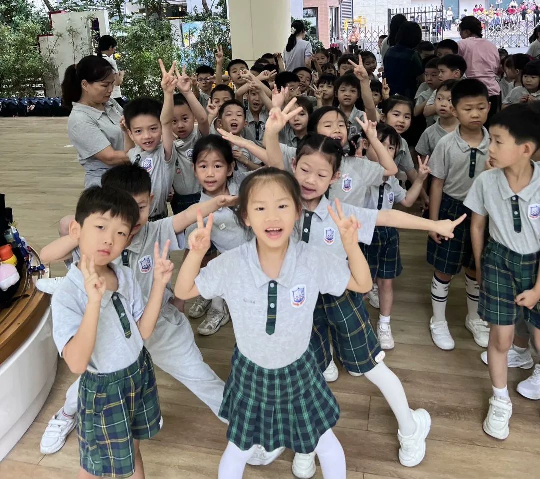小学之初印象——华南师范大学幼教实验基地·新世界凯粤湾实验幼儿园大班级参观小学 第41张 小学之初印象——华南师范大学幼教实验基地·新世界凯粤湾实验幼儿园大班级参观小学 第41张
