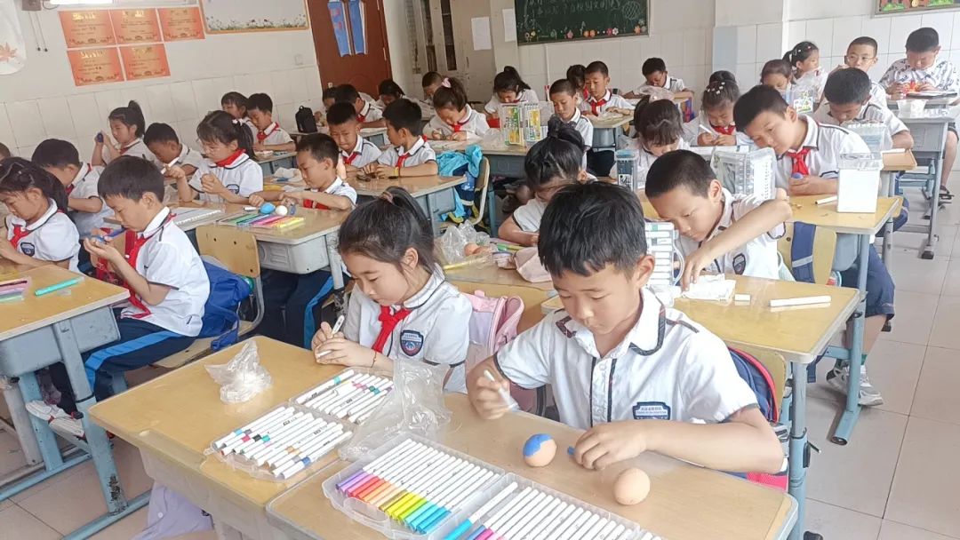 粽叶飘香迎端午 传统文化润童心--湾里小学端午节实践活动 第26张 粽叶飘香迎端午 传统文化润童心--湾里小学端午节实践活动 第26张
