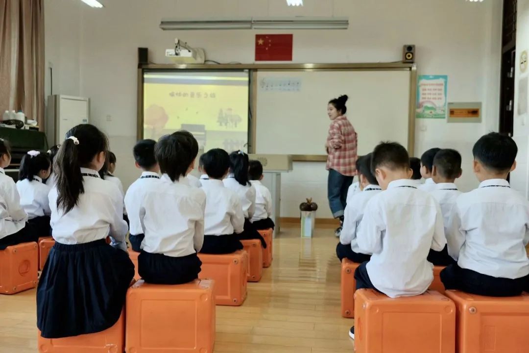 亲爱的小学,我们来啦!——长兴幼儿园幼小衔接之参观小学 第21张 亲爱的小学,我们来啦!——长兴幼儿园幼小衔接之参观小学 第21张