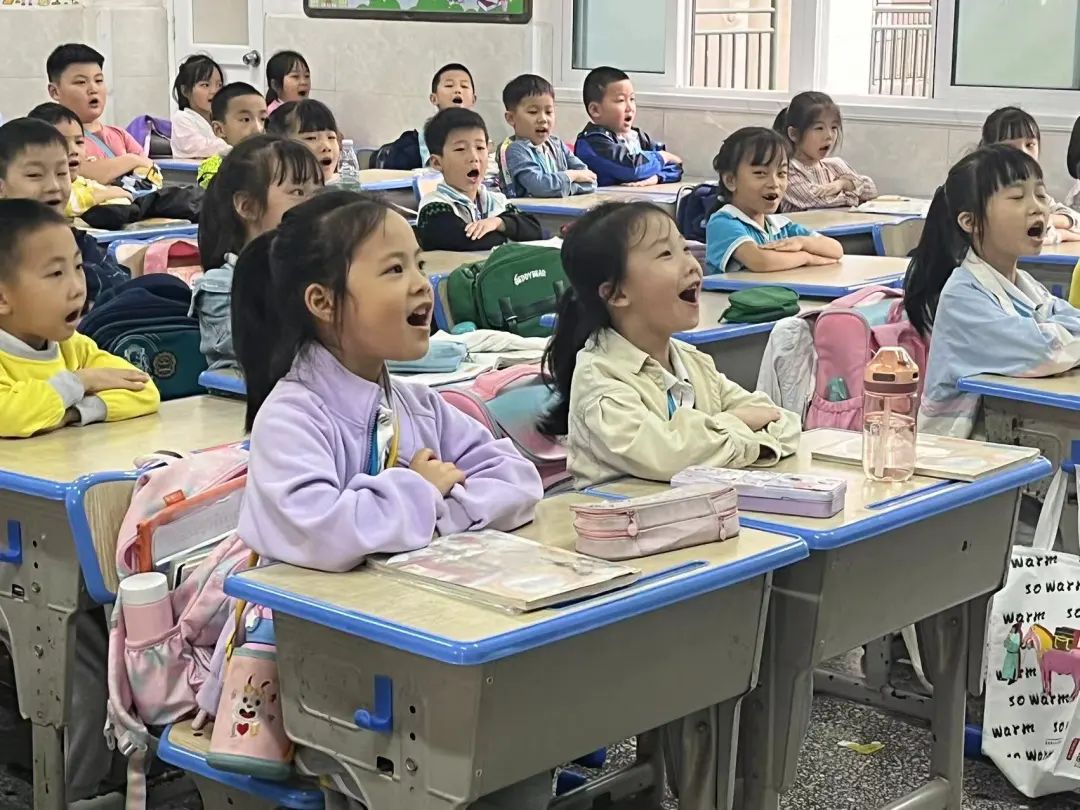 【园所活动】“小学初体验,衔接零距离”参观小学活动—长沙县星沙街道金鹰幼儿园 第15张 【园所活动】“小学初体验,衔接零距离”参观小学活动—长沙县星沙街道金鹰幼儿园 第15张