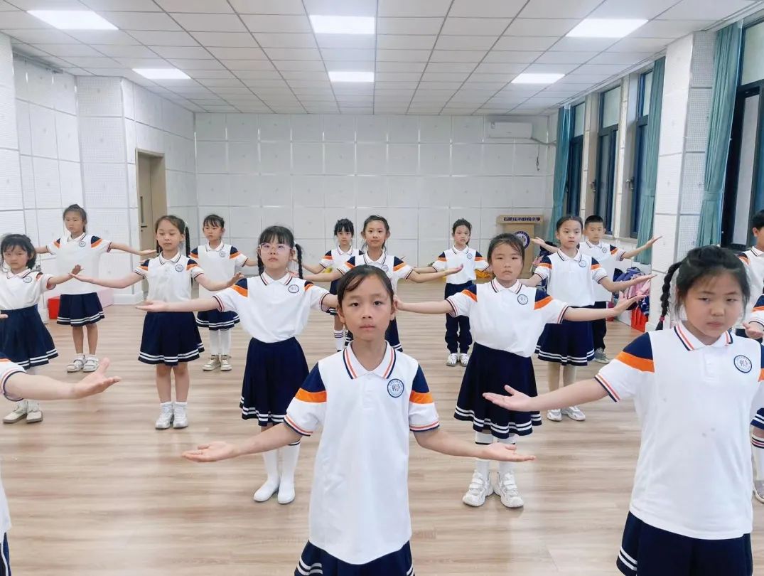 【新悦·荣耀】石家庄市新悦小学播音主持社团分别荣获2024年长安区中小学艺术节语言类、戏剧展演小学组二等奖 第25张 【新悦·荣耀】石家庄市新悦小学播音主持社团分别荣获2024年长安区中小学艺术节语言类、戏剧展演小学组二等奖 第25张