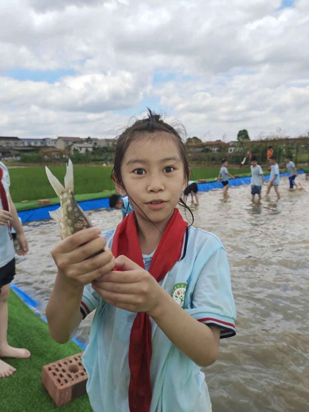花园小学“国歌嘹亮 耕读童年”——庆六一•红领巾爱祖国研学实践活动 第65张 花园小学“国歌嘹亮 耕读童年”——庆六一•红领巾爱祖国研学实践活动 第65张