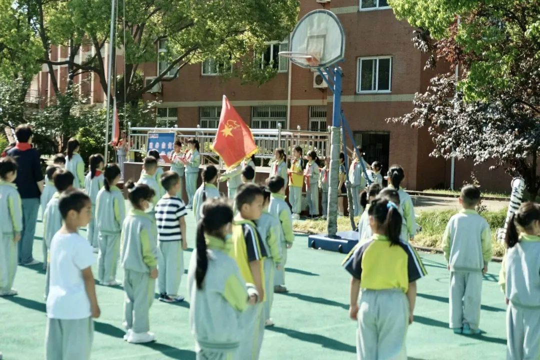 亲爱的小学,我们来啦!——长兴幼儿园幼小衔接之参观小学 第13张 亲爱的小学,我们来啦!——长兴幼儿园幼小衔接之参观小学 第13张