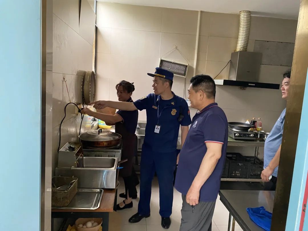 淮南消防组织开展高、中考相关场所消防安全专项检查 第24张 淮南消防组织开展高、中考相关场所消防安全专项检查 第24张