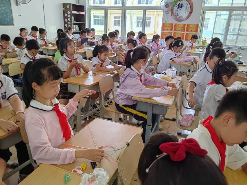 粽叶飘香迎端午 传统文化润童心--湾里小学端午节实践活动 第85张 粽叶飘香迎端午 传统文化润童心--湾里小学端午节实践活动 第85张