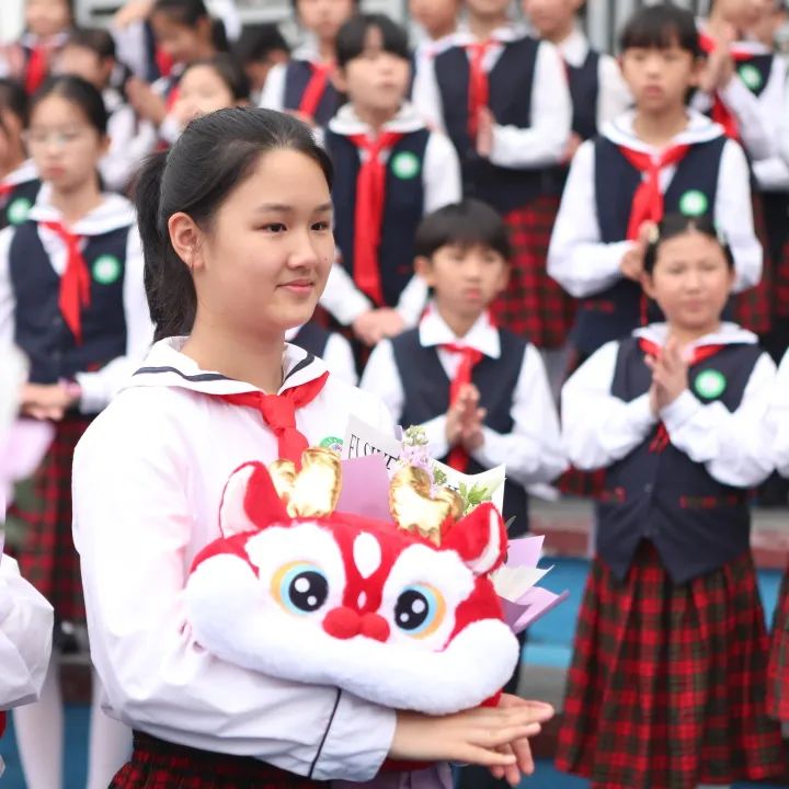 闪亮的日子 | 龙华中心小学“新百年 星教师”第八届班主任节 第7张 闪亮的日子 | 龙华中心小学“新百年 星教师”第八届班主任节 第7张