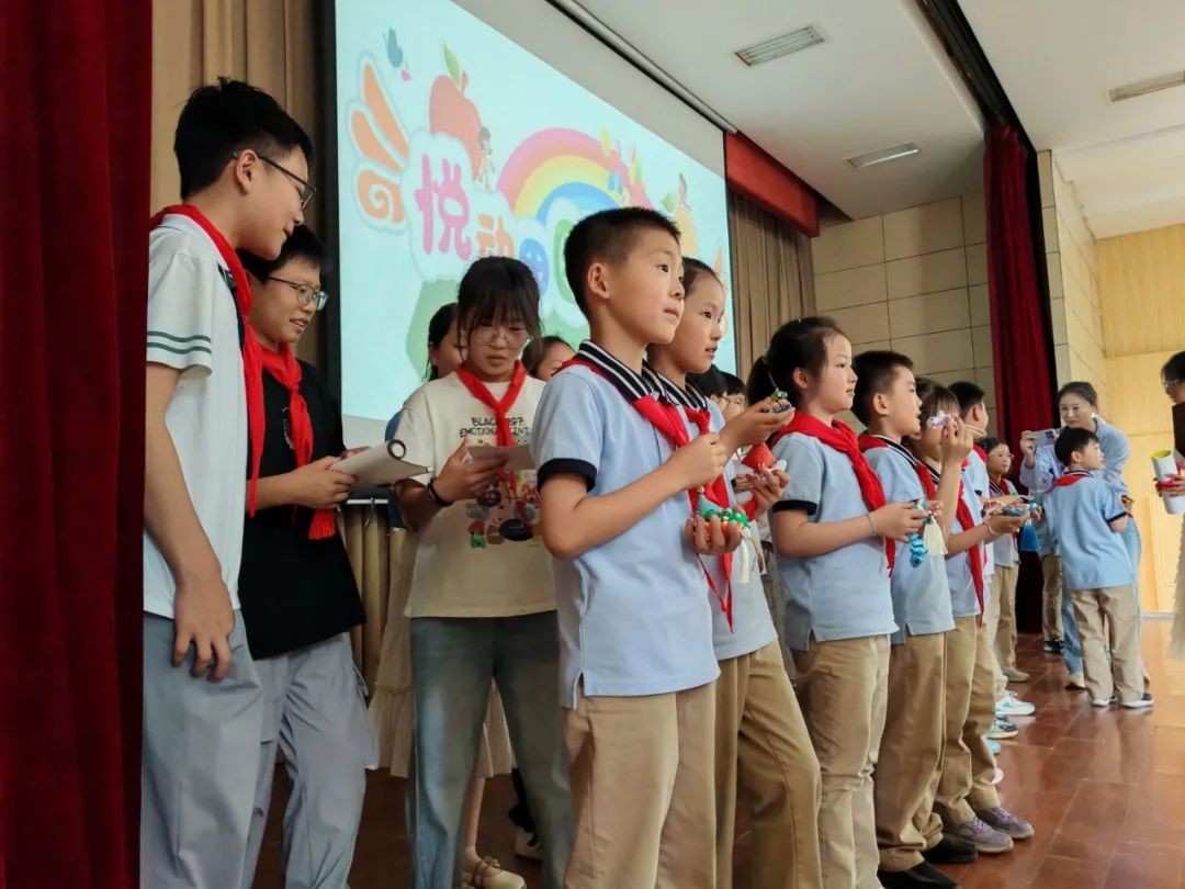 悦动田园 品味快乐——高安中心小学第二届校园美食节 第27张 悦动田园 品味快乐——高安中心小学第二届校园美食节 第27张