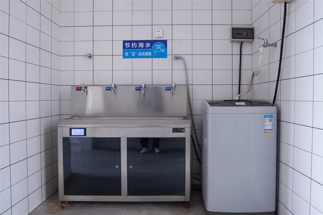 中考没上一批线,高考剑指重点大学!这所高中的目标墙亮了,他们的底气从何而来 第16张