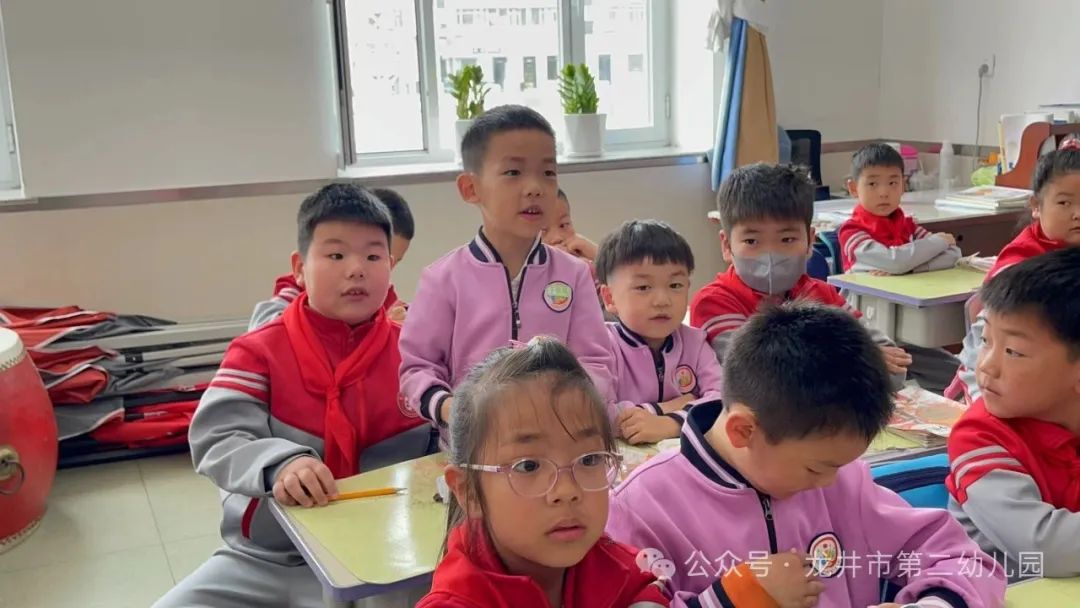 【幼儿活动】“趣”探小学,“幼”见成长——龙井市第二幼儿园携手龙井市东山实验小学开展参观小学活动 第38张