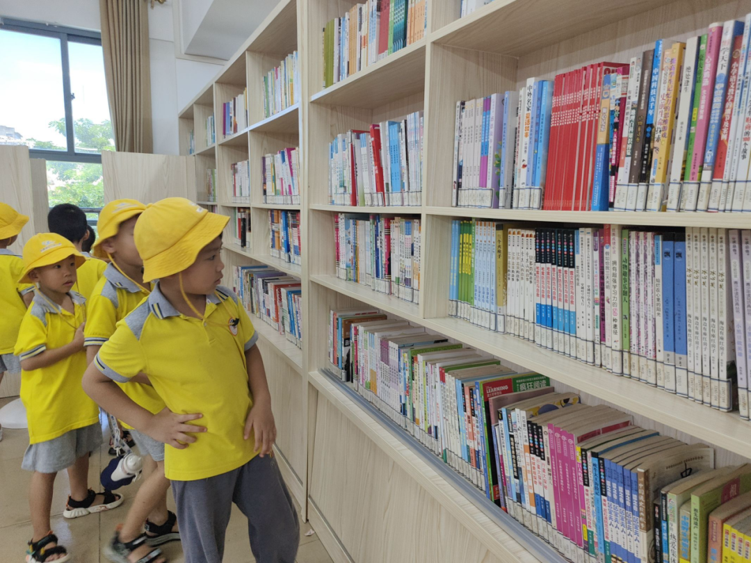 一场与小学的亲密对话——琼海市长坡镇中心幼儿园幼小衔接活动之参观小学 第54张 一场与小学的亲密对话——琼海市长坡镇中心幼儿园幼小衔接活动之参观小学 第54张