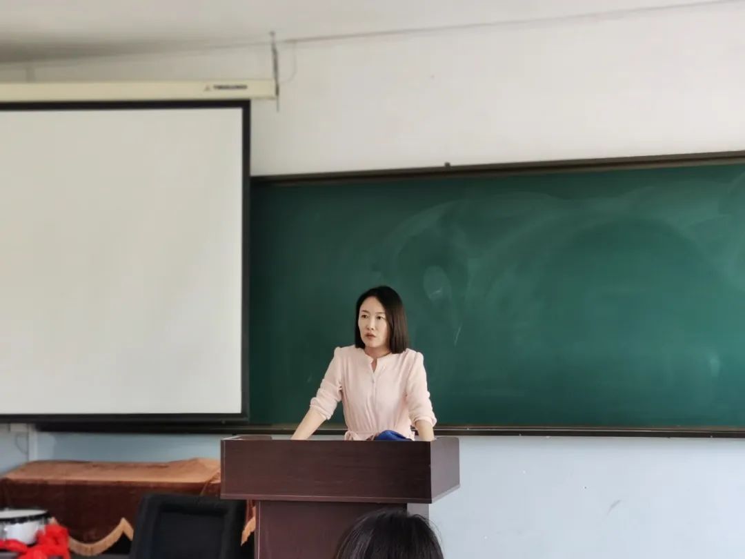 用爱护航 决胜中考——营口市第二十九中学召开九年级中考考前家长会 第10张 用爱护航 决胜中考——营口市第二十九中学召开九年级中考考前家长会 第10张