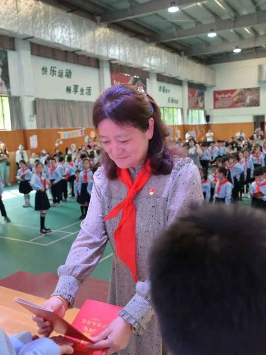 入队仪式丨2024年度闵行区虹桥中心小学少先队入队仪式 第51张 入队仪式丨2024年度闵行区虹桥中心小学少先队入队仪式 第51张
