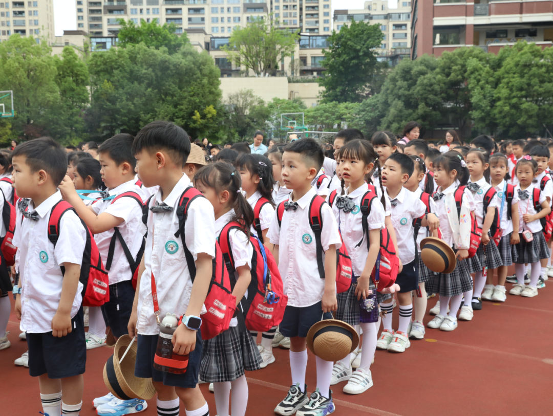 【学前教育宣传月】体验小学 “幼”见成长——同茂幼儿园大班组小学体验日活动 第43张 【学前教育宣传月】体验小学 “幼”见成长——同茂幼儿园大班组小学体验日活动 第43张