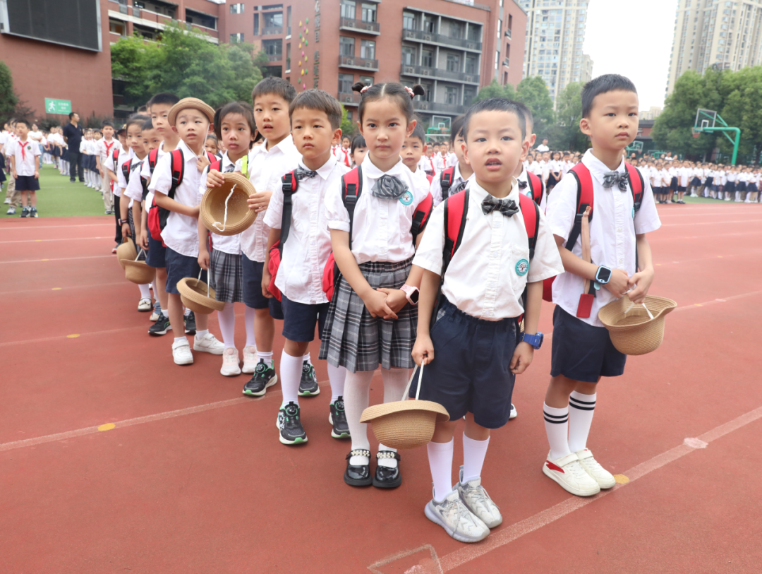 【学前教育宣传月】体验小学 “幼”见成长——同茂幼儿园大班组小学体验日活动 第44张 【学前教育宣传月】体验小学 “幼”见成长——同茂幼儿园大班组小学体验日活动 第44张