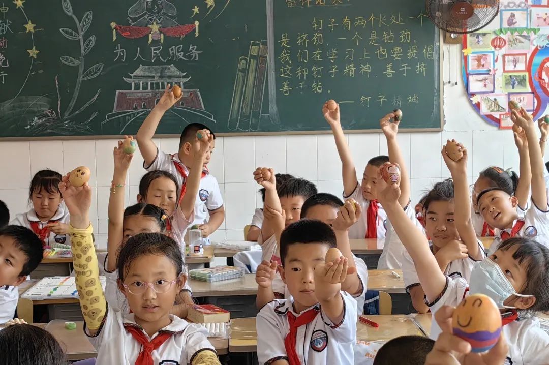 粽叶飘香迎端午 传统文化润童心--湾里小学端午节实践活动 第37张 粽叶飘香迎端午 传统文化润童心--湾里小学端午节实践活动 第37张
