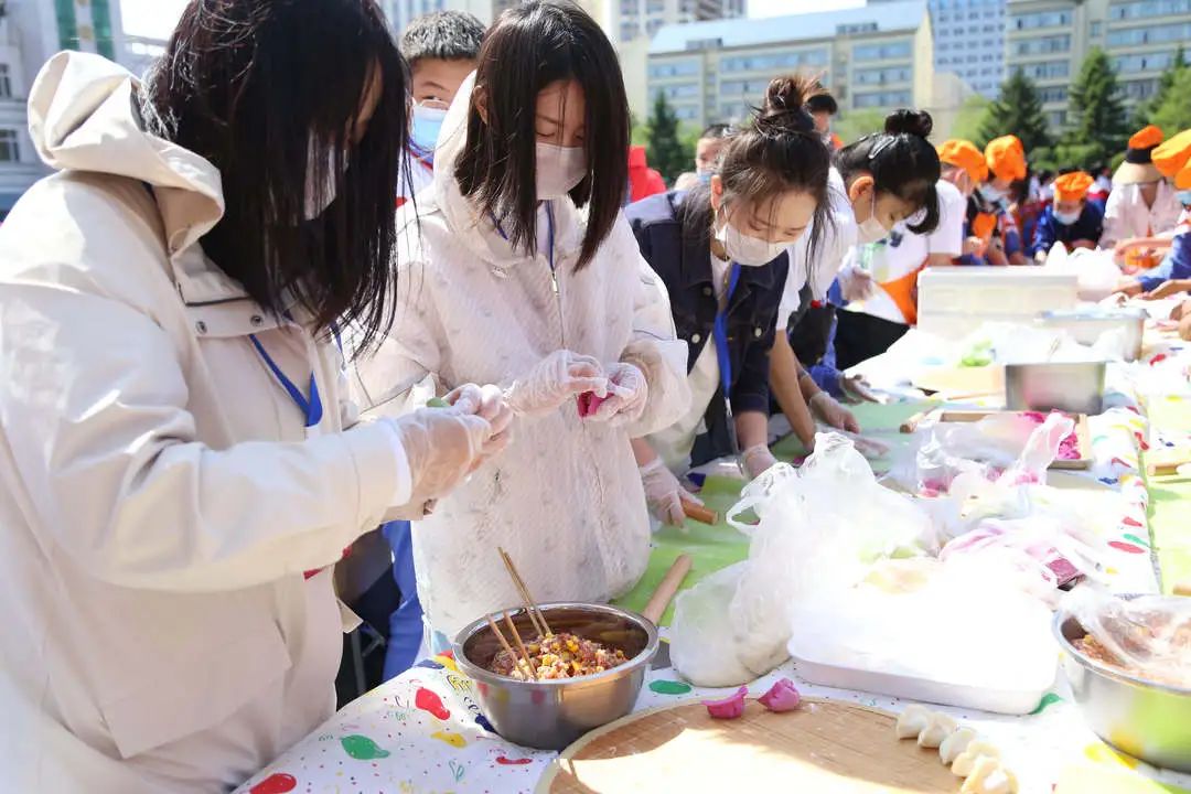 【第五小学•德育】“劳动创造幸福 实践淬炼成长” ——第五小学第二届“劳动节”开幕式 第45张