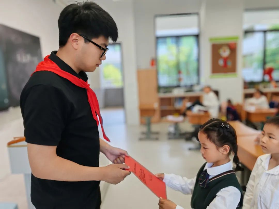 【友谊路小学 情感德育】我骄傲,我是少先队员! 第29张