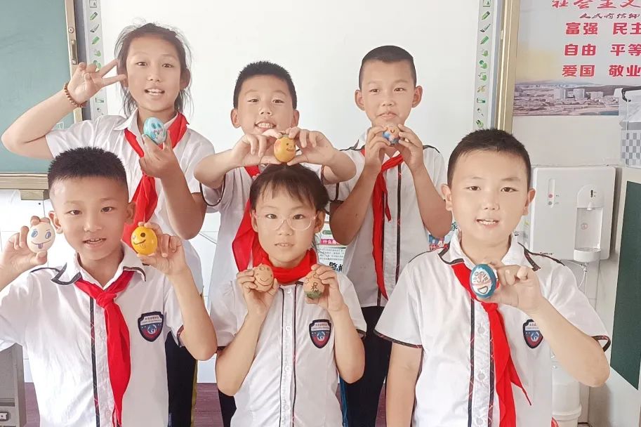 粽叶飘香迎端午 传统文化润童心--湾里小学端午节实践活动 第28张 粽叶飘香迎端午 传统文化润童心--湾里小学端午节实践活动 第28张