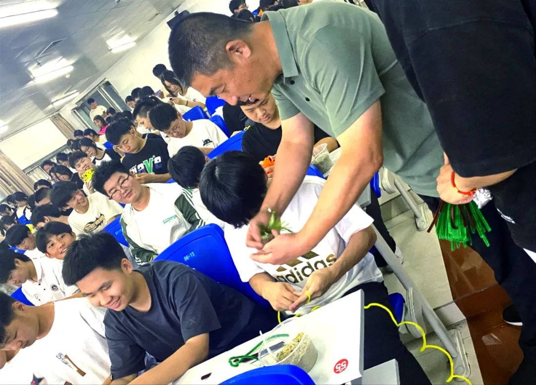 用“心”保驾护航,助力中考圆梦|周口市第三实验学校邀请周口市第六人民医院心理辅导团队助力中考 第6张 用“心”保驾护航,助力中考圆梦|周口市第三实验学校邀请周口市第六人民医院心理辅导团队助力中考 第6张
