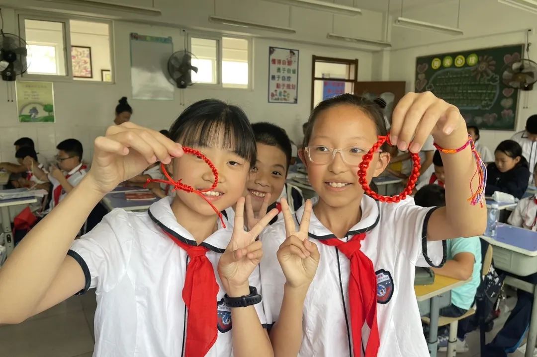 粽叶飘香迎端午 传统文化润童心--湾里小学端午节实践活动 第50张 粽叶飘香迎端午 传统文化润童心--湾里小学端午节实践活动 第50张