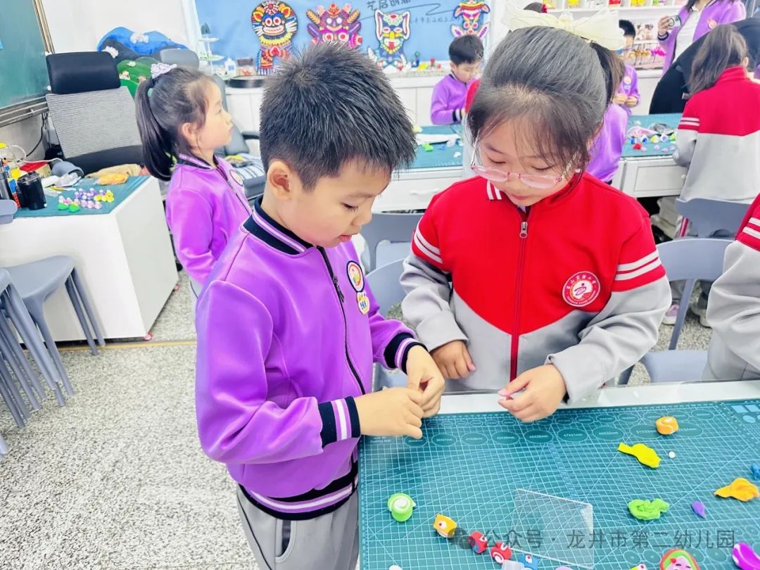【幼儿活动】“趣”探小学,“幼”见成长——龙井市第二幼儿园携手龙井市东山实验小学开展参观小学活动 第70张