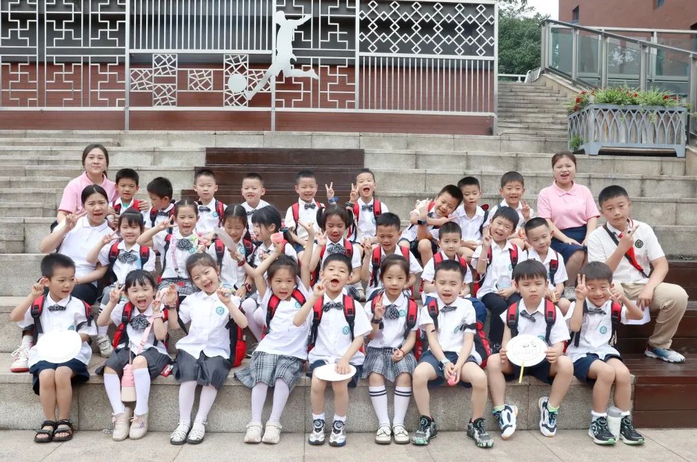 【学前教育宣传月】体验小学 “幼”见成长——同茂幼儿园大班组小学体验日活动 第68张 【学前教育宣传月】体验小学 “幼”见成长——同茂幼儿园大班组小学体验日活动 第68张