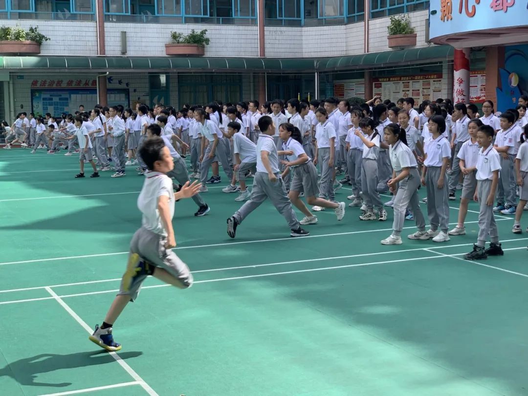 湖南省凤凰县阿拉石化小学“优才生”赴荔园小学跟班研学 第35张 湖南省凤凰县阿拉石化小学“优才生”赴荔园小学跟班研学 第35张