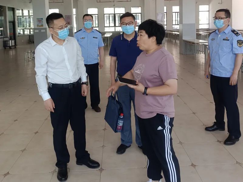 宋仁昕督查高考食品安全保障工作 第1张 宋仁昕督查高考食品安全保障工作 第1张