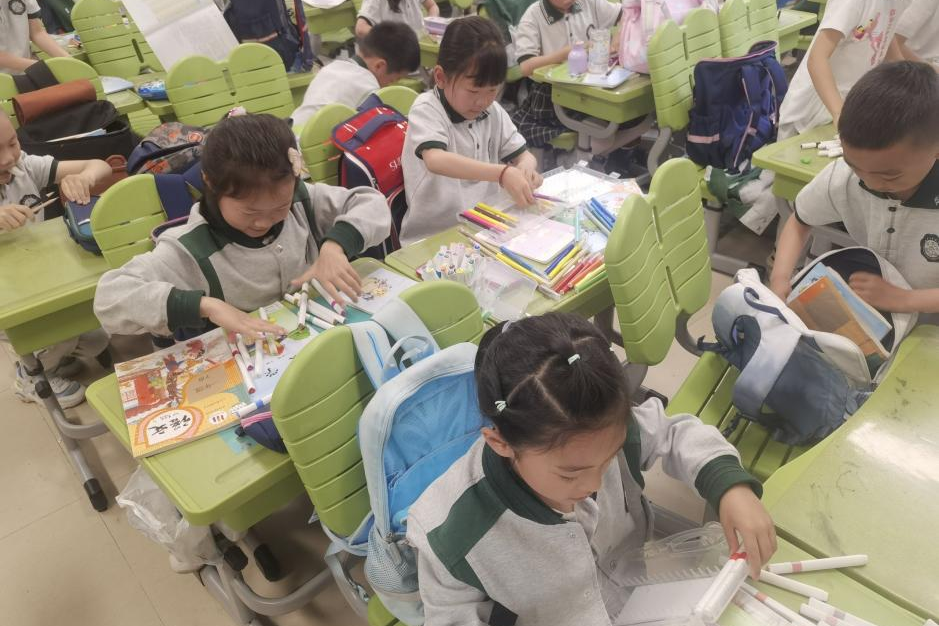 【齐小·活动】南京市齐武路小学第三届生活小达人劳动技能大赛圆满落幕! 第5张 【齐小·活动】南京市齐武路小学第三届生活小达人劳动技能大赛圆满落幕! 第5张