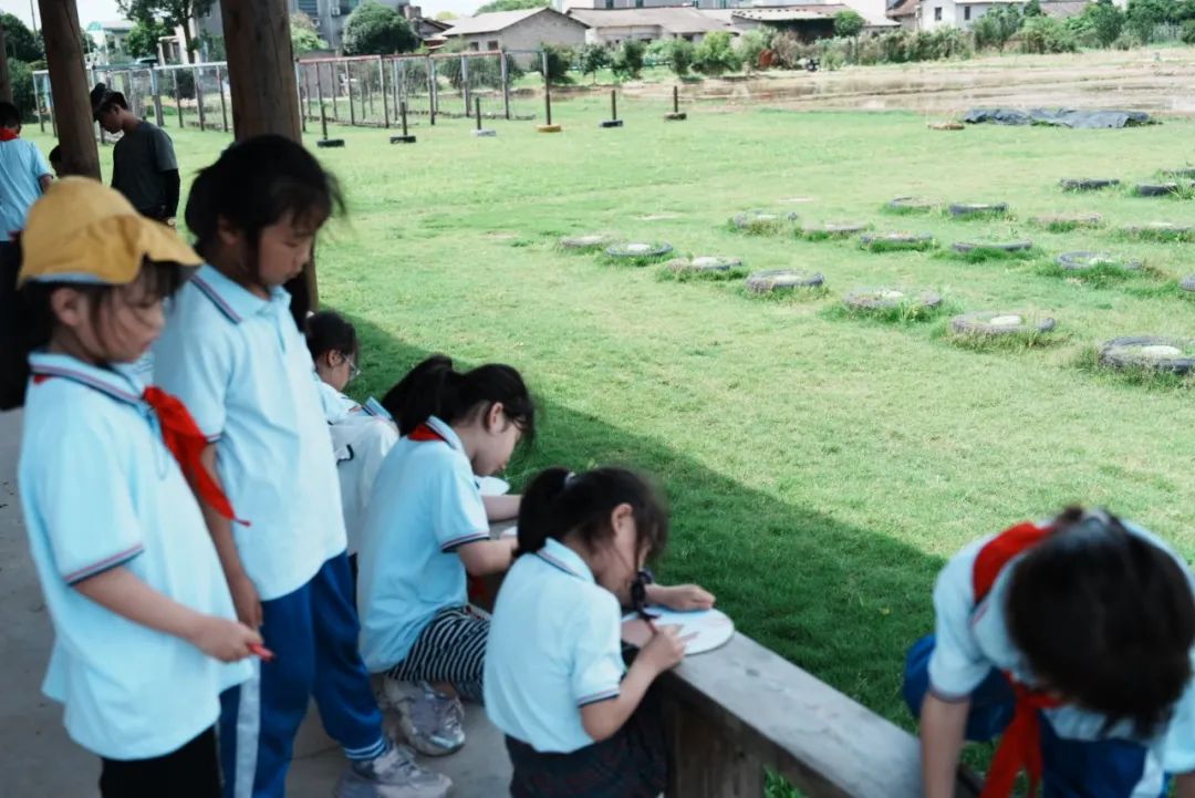花园小学“国歌嘹亮 耕读童年”——庆六一•红领巾爱祖国研学实践活动 第124张 花园小学“国歌嘹亮 耕读童年”——庆六一•红领巾爱祖国研学实践活动 第124张