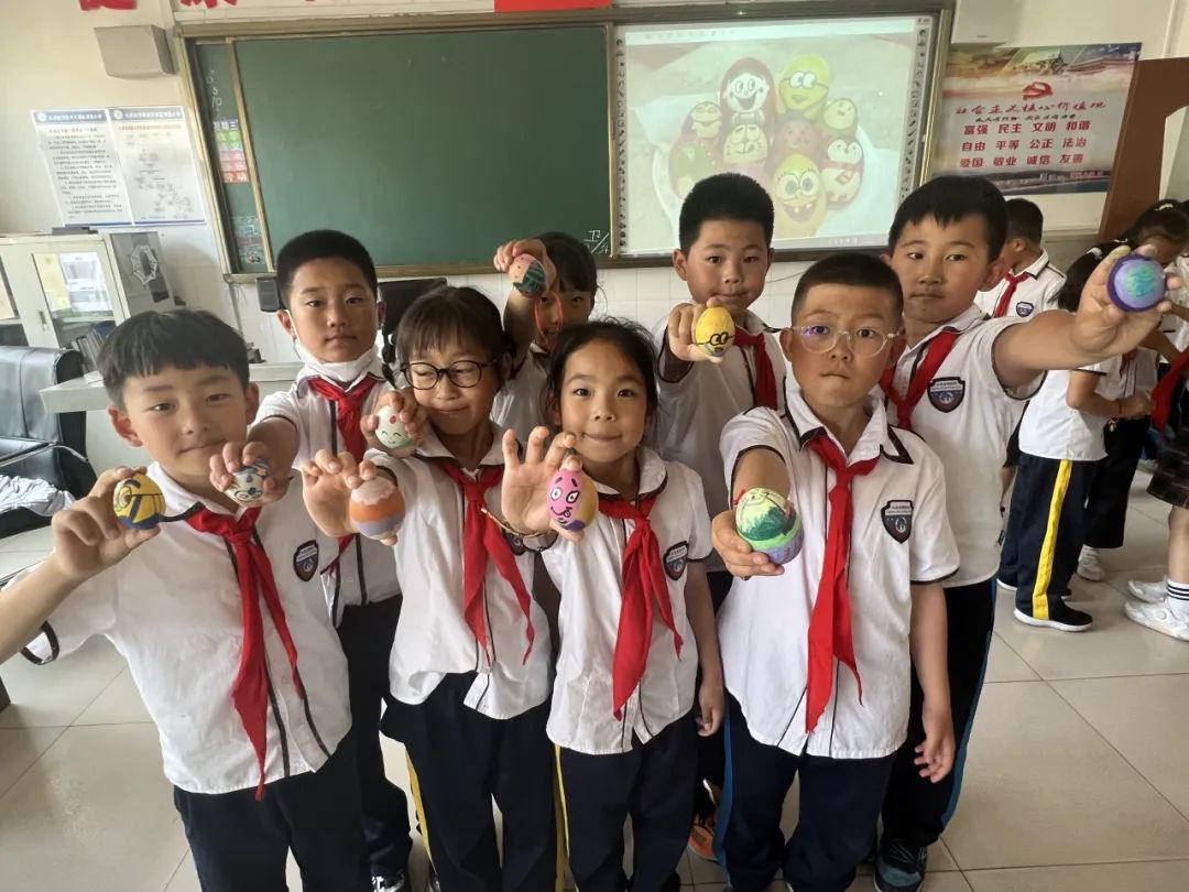 粽叶飘香迎端午 传统文化润童心--湾里小学端午节实践活动 第47张 粽叶飘香迎端午 传统文化润童心--湾里小学端午节实践活动 第47张